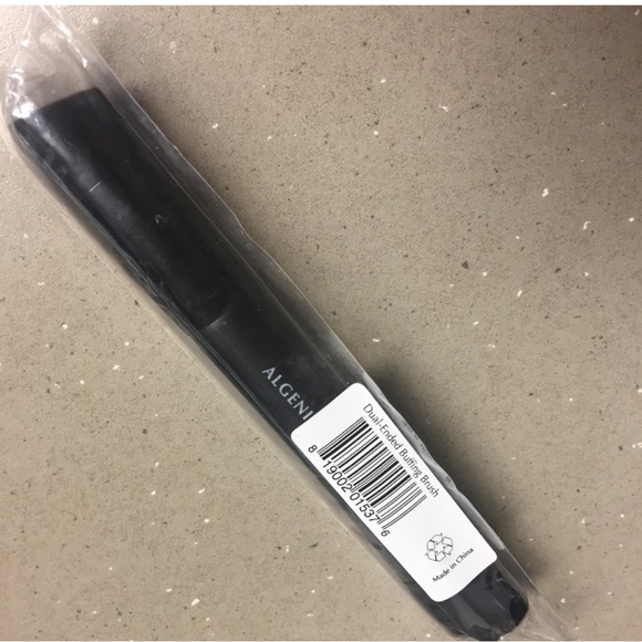 Algenist REVEAL Dual-Ended Buffing Brush - Picture 3 of 4